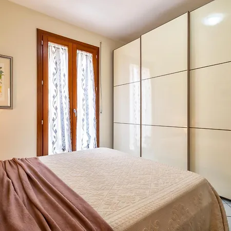 Sardinia Re - Malta 29 *